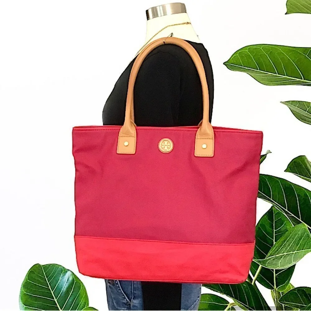 TORY BURCH RED COATED CANVAS TOTE TRAVEL, VACATION SHOPPING SCHOOL HANDBAG